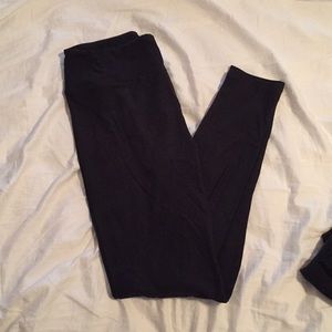 BLACK LuLaRoe leggings